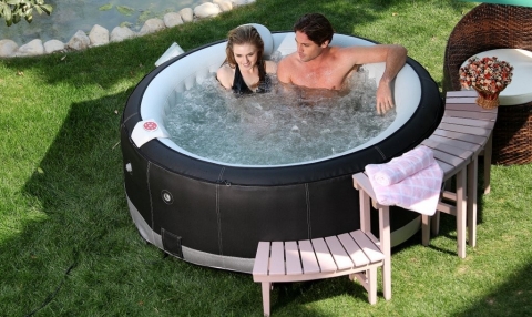Inflatable Hot Tub Buying Guide Picture