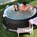 Inflatable-Hot-Tub-Buying-Guide-Picture
